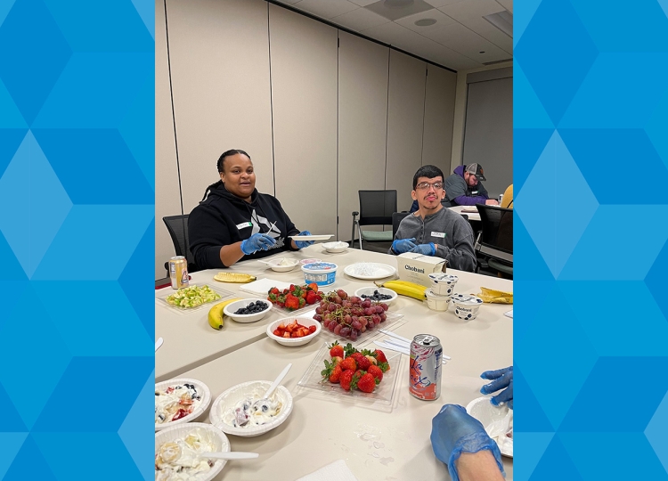 Snackability: JCFS Residents Learn About Healthy Snacks