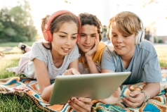 Parenting is a Journey, Don't Take It Alone: Who Is Gen-Z or i-Gen?